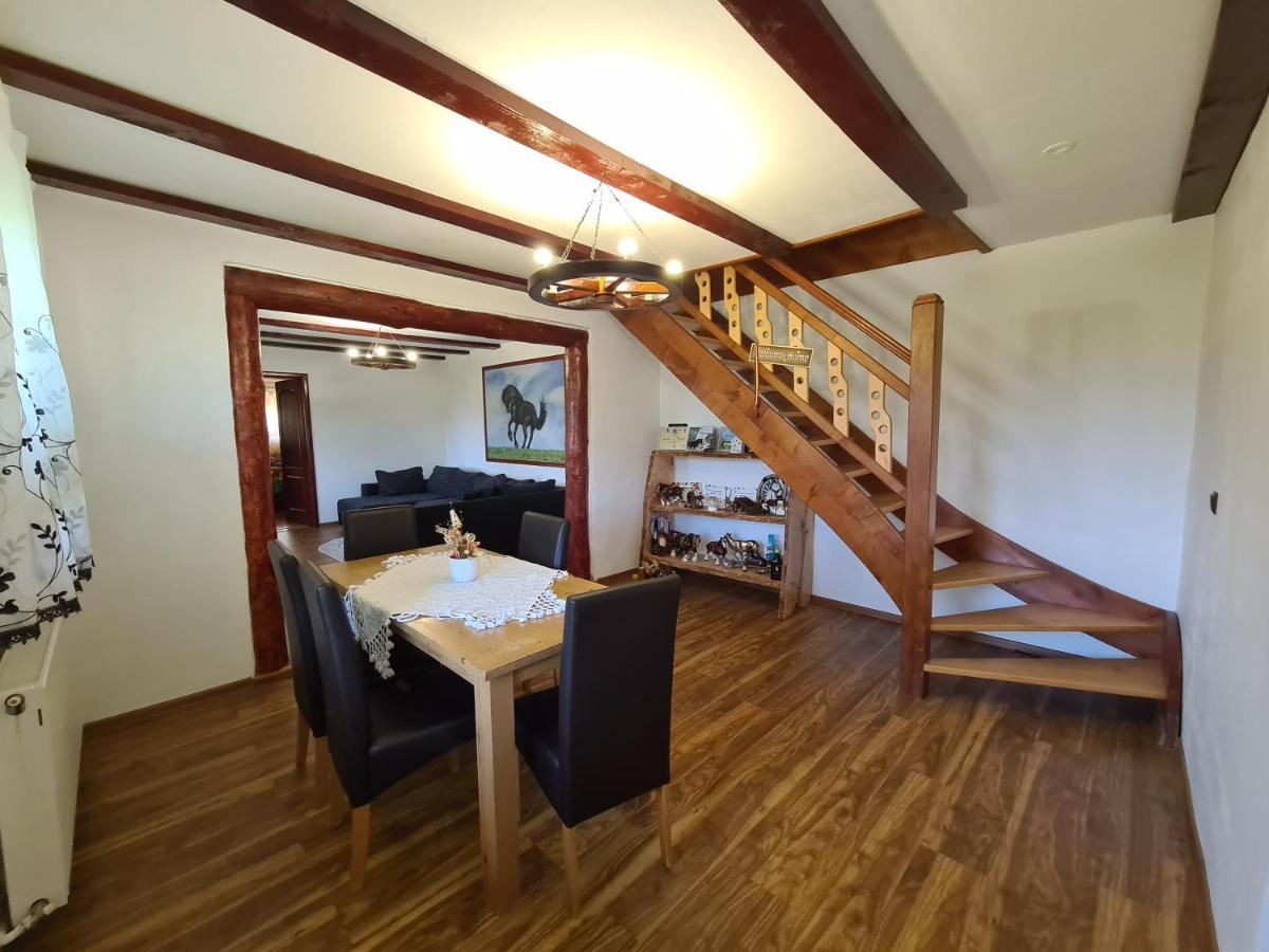 Maricom Home Zărneşti Exteriör bild
